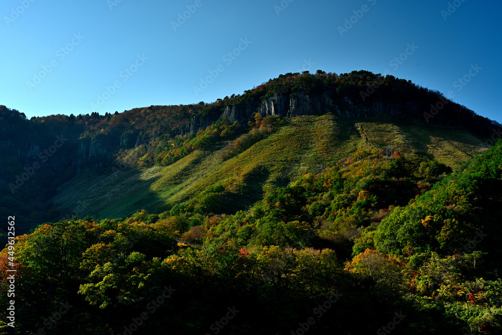 秋の船上山
