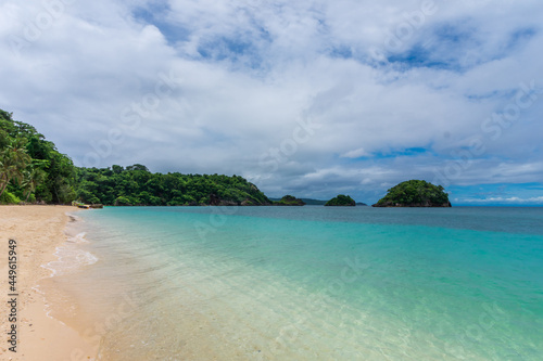 Ilig-Iligan beach in Boracay Island, Philippines. Travel and nature.