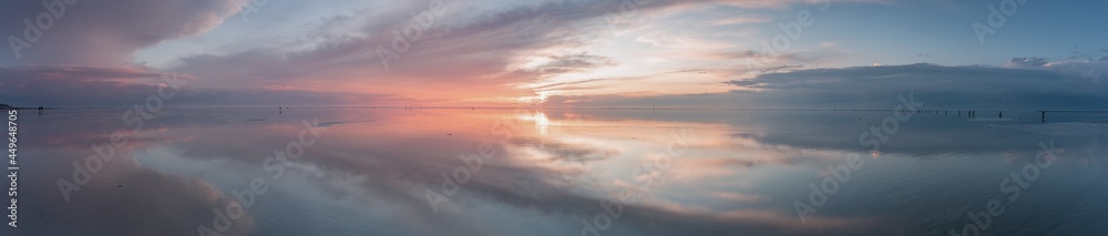 sunset mirror
sunset mirror