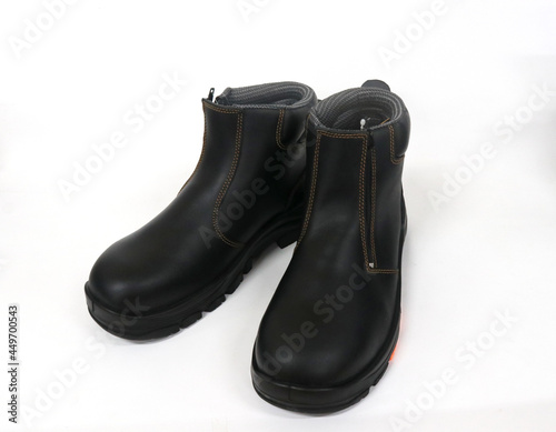 Black boots with zippers, are comfortable footwear to protect your feet from injury, these shoes are made of leather