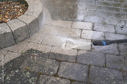  High pressure water cleaning . Before and efter.  photo