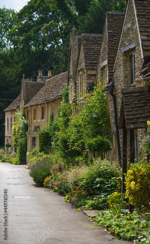 beautiful 16th / 17th century cottage properties in the scenic Wiltshire UK Cotswold village of Castle Combe
