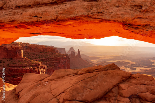 Mesa Arch Sunrise © Diana