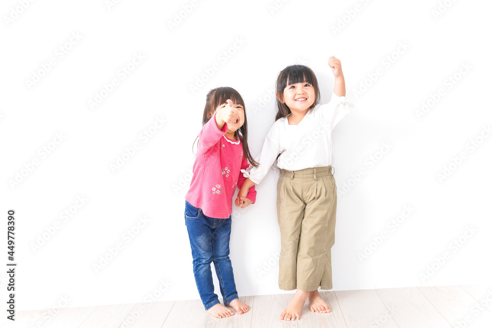 仲良しの女の子 仲良しの女の子