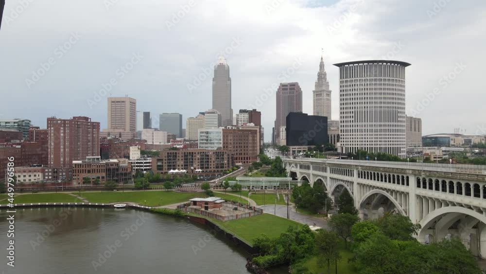 Cleveland, Ohio skyline drone video moving up. Cleveland, Ohio skyline drone video moving up.