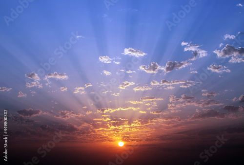 the sun's rays in the morning sky