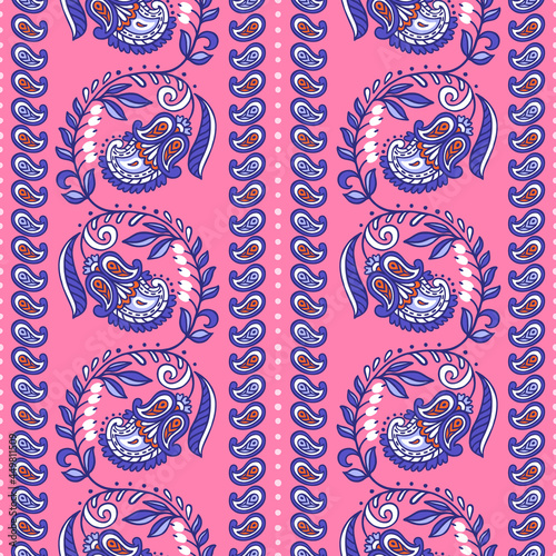 Seamless pattern with paisley ornament