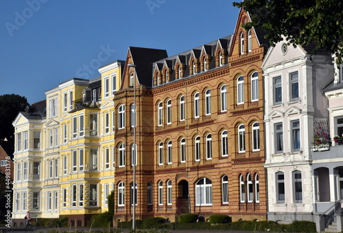 Hausfassaden am Hafen von Flensburg