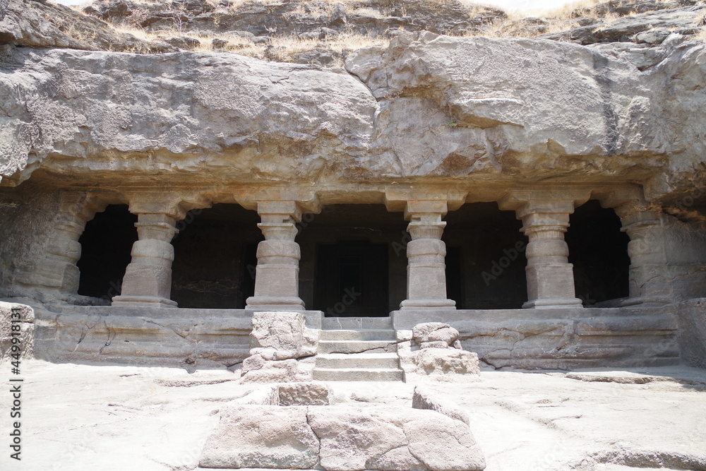 インド　世界遺産エローラ石窟群