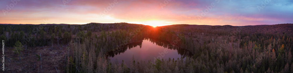 Fototapeta premium Aerial of sunset over the lake