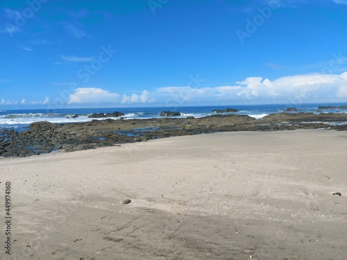 beach  view  landscape  mountains  nature  blue  sky  green  city  country  