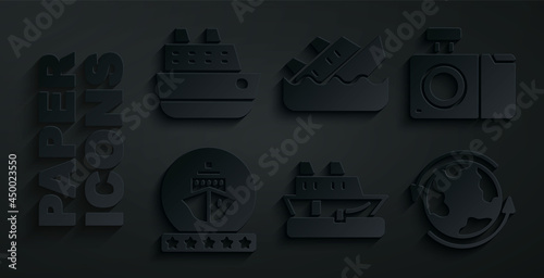 Set Cruise ship, Photo camera, Worldwide, Sinking cruise and icon. Vector