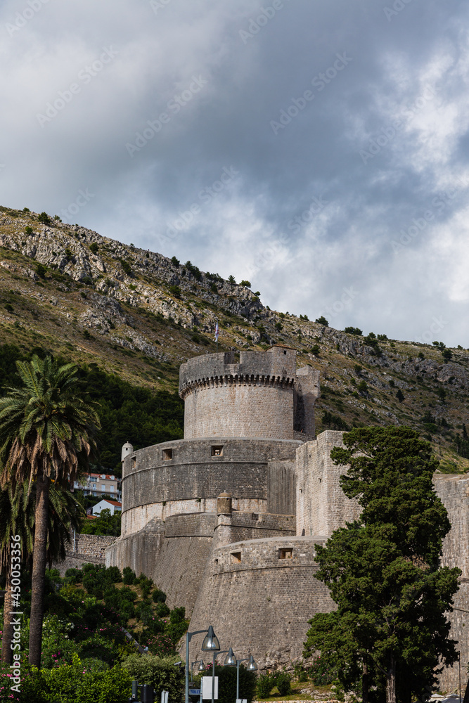 クロアチア　ドゥブロヴニクの旧市街のミンチェタ要塞