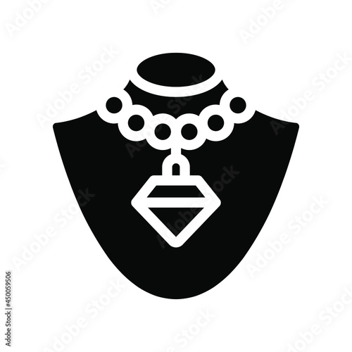 Jewel icon vector set. jewelry illustration sign collection. bijouterie symbol or logo.