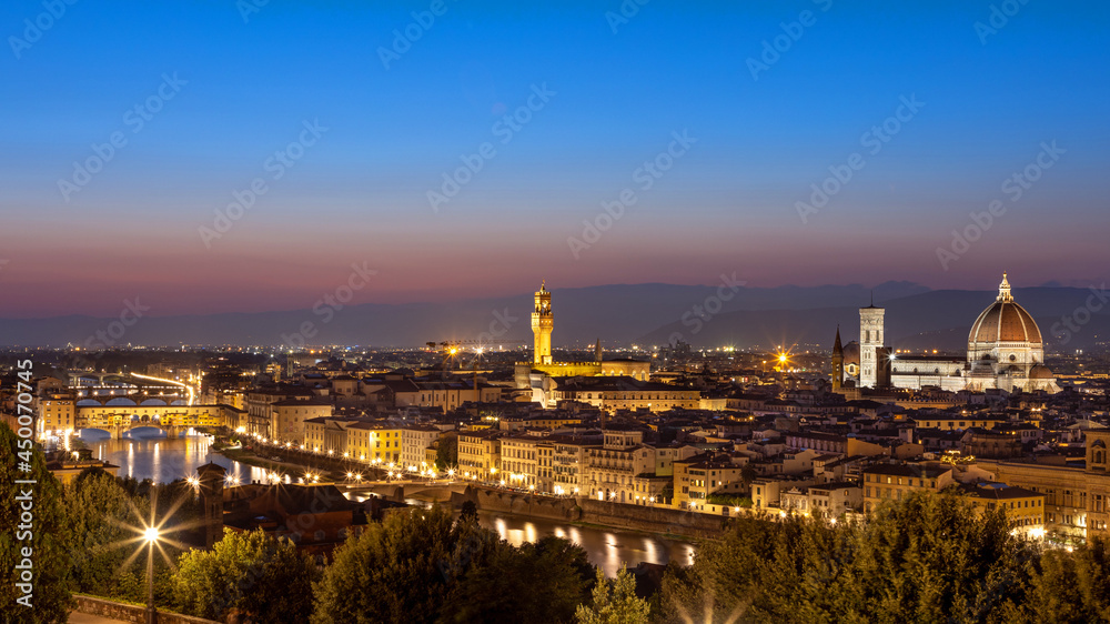 Die Hauptstadt der Toscana, Flroenz zur blauen Stunde!