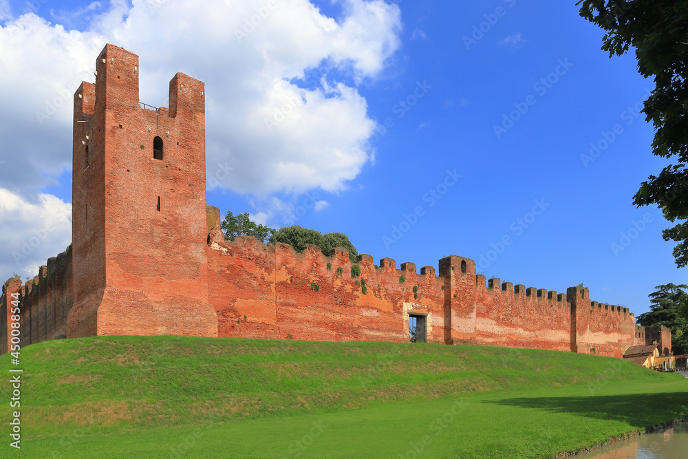 castello di castelfranco veneto, italia, castle of castelfranco veneto, italy
