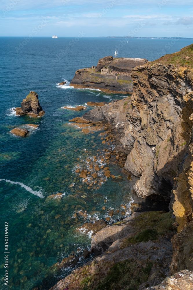Coast next to the Fort des Capucins a rocky, clifftop islet in the town of Roscanvel on the Crozon peninsula in France.