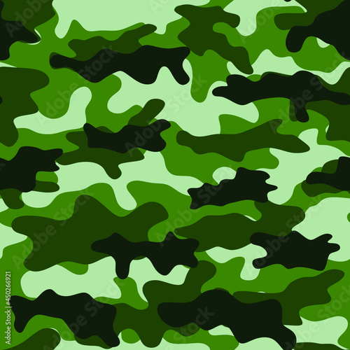 Seamless camouflage, hunting print. Vector pattern. Pattern for printing.