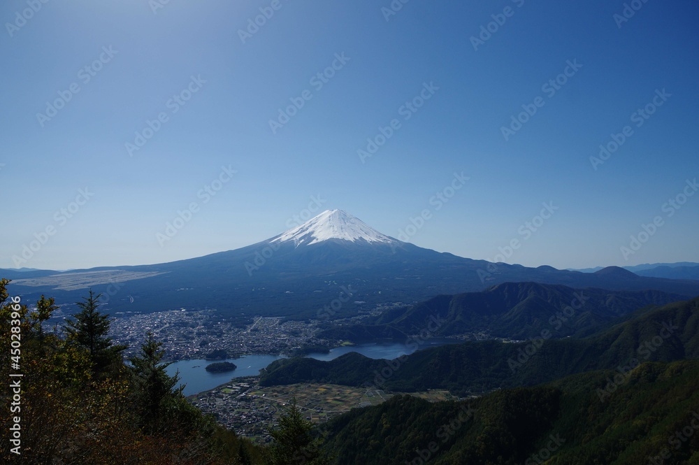 新道峠から見える富士山