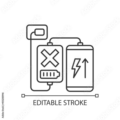 Charging, discharging powerbank linear manual label icon. Thin line customizable illustration. Contour symbol. Vector isolated outline drawing for product use instructions. Editable stroke