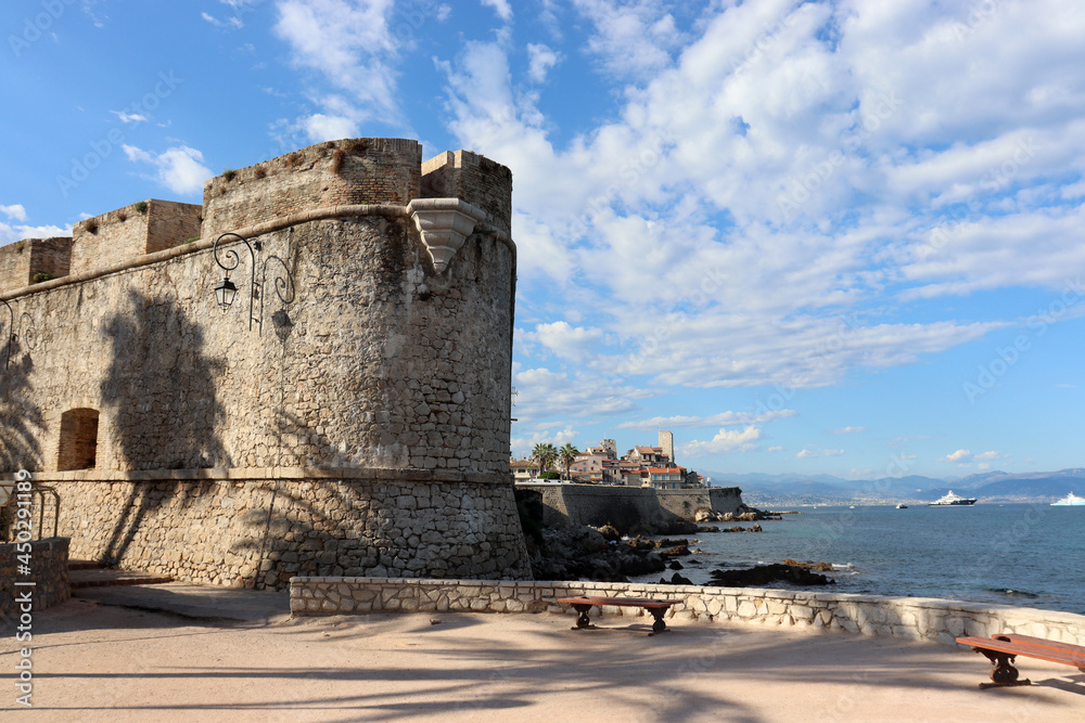 Teil der Stadtmauer von Antibes, Cote d'Azur, Frankreich