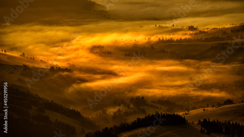 Fototapeta Naklejka Na Ścianę i Meble -  The Carpathian Mountsins. Ukraine.