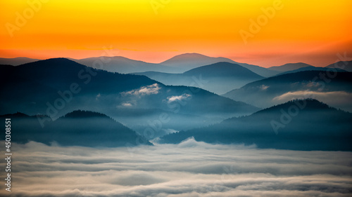 Fototapeta Naklejka Na Ścianę i Meble -  The Carpathian Mountsins. Ukraine.