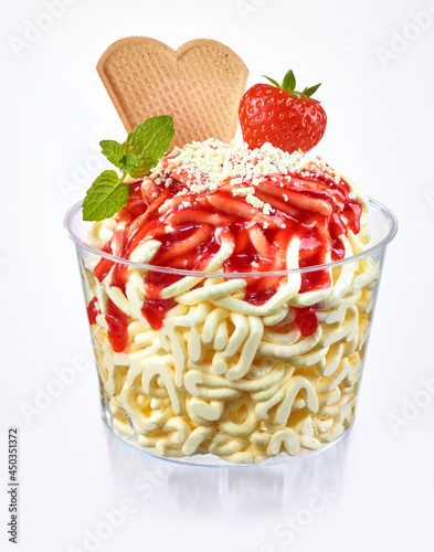 Spaghetti-Eis photo