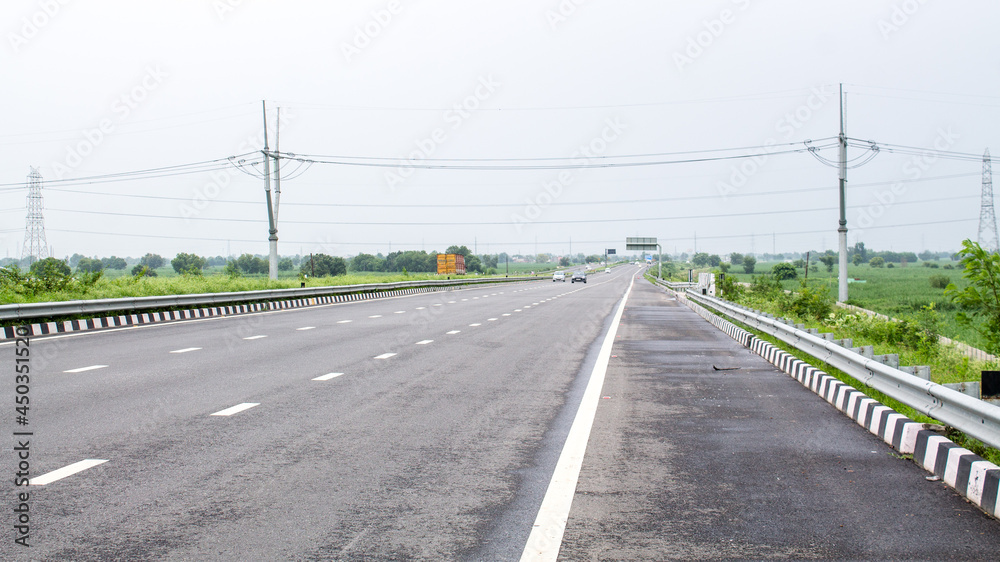 Newly constructed Delhi Meerut Expressway from Delhi to Meerut