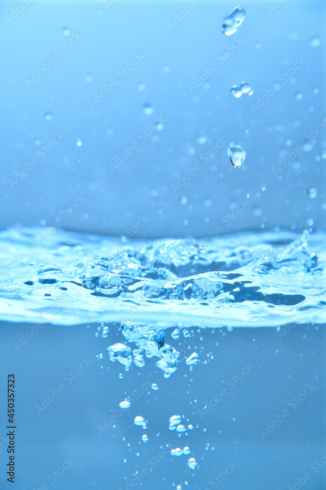 水面と気泡 水面と気泡