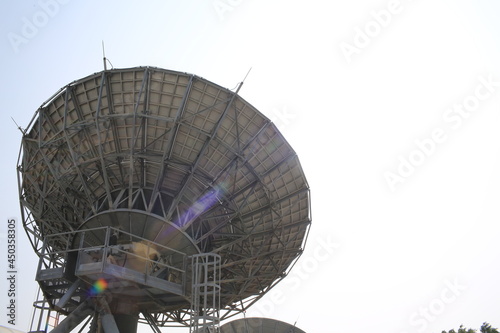 Foto Parabolic antenna in tv station in hong kong