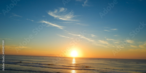 Sticker Beautiful sunset over the sea