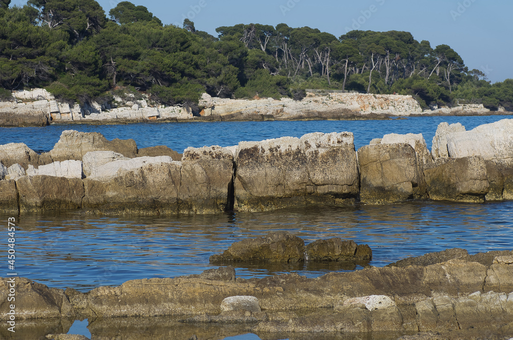 La Méditerranée, à l'Ile Sainte Marguerite, au large de cannes, French