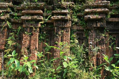 Slika na platnu hindu and cham my son sanctuary in vietnam
