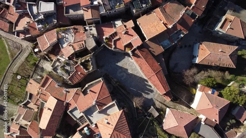 Zenitale, Ripresa Aerea Drone su Centro Storico 4K 30 FPS (Bajardo)