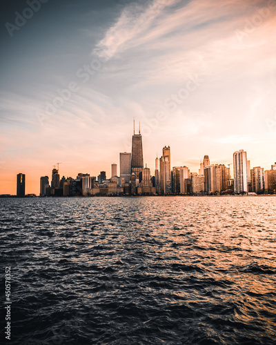 city skyline at sunset © Vanan