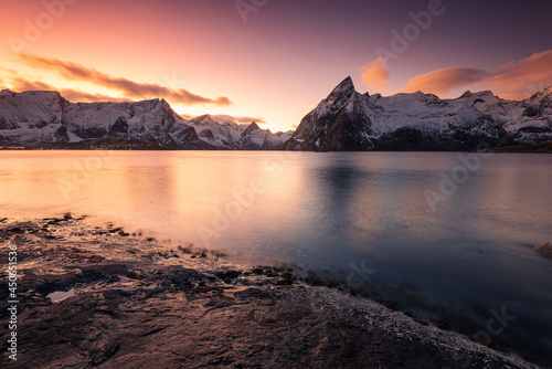 sunrise over the mountains © Massimiliano Lugli