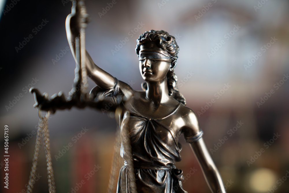 Law and justice concept. Law symbols composition: judge’s gavel, Themis  statue and scale.