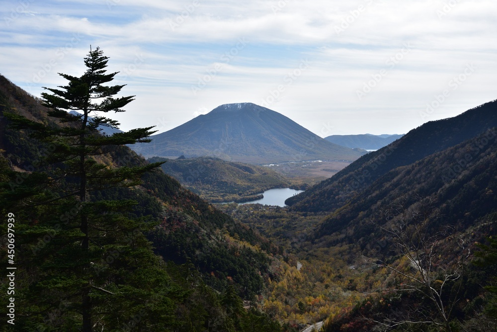 Climbing from Nikko Yumoto to Mount shirane, Tochigi, Japan 