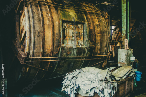 Foto At a leather tanning factory