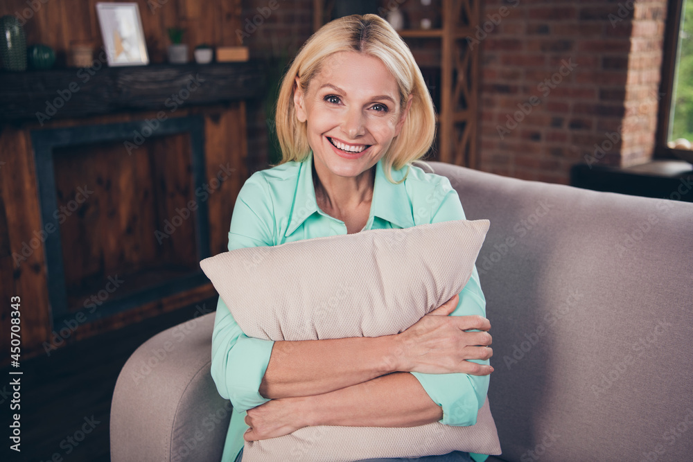 Portrait photo woman embracing pillow smiling spending free time at home cheerful Portrait photo woman embracing pillow smiling spending free time at home cheerful