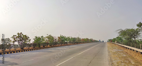 One of the fastest roads in India - the Yamuna expressway, connects New Delhi to Agra.