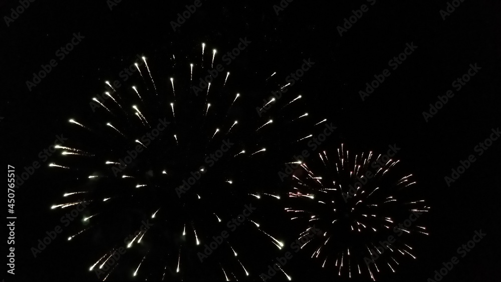 Feu d'artifice - Lac de Gerardmer - 88 Vosges - France Feu d'artifice - Lac de Gerardmer - 88 Vosges - France