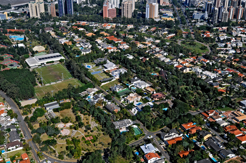Conjunto residencial Alphaville. Barueri. São Paulo.