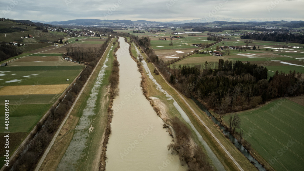 Drohnenflug über der Thur bei Hochwasser