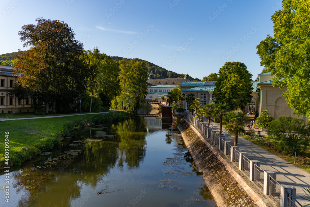 Die Saale im Sonnenschein - Bad Kissingen  