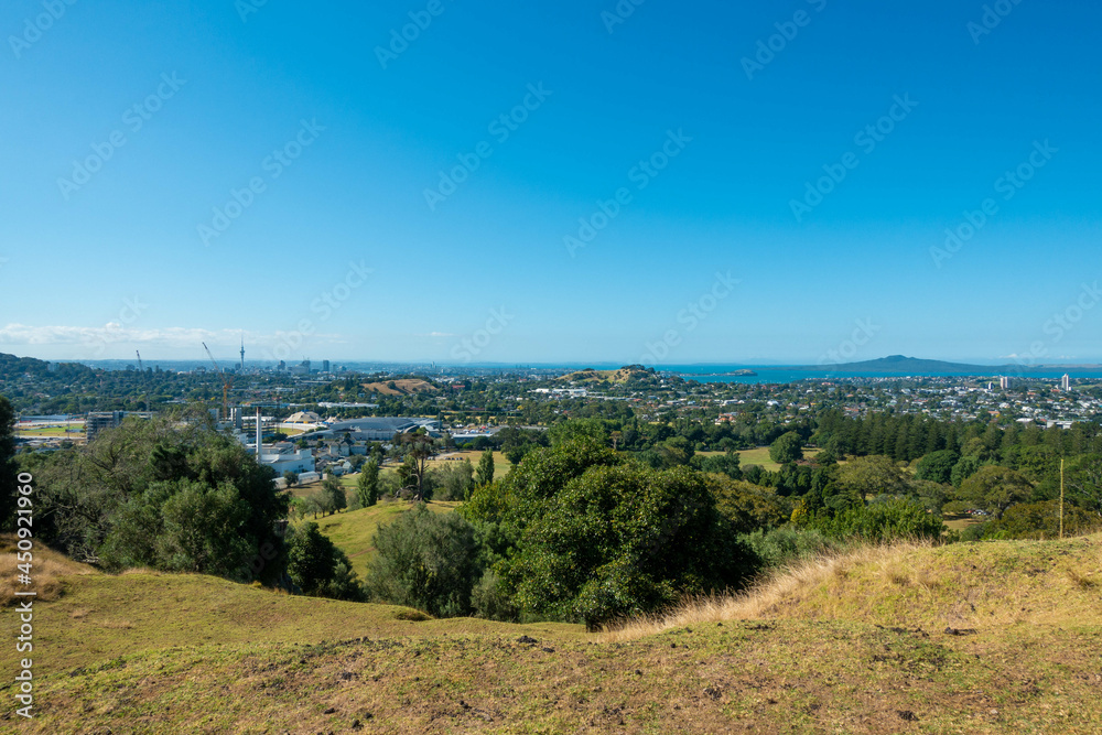 ニュージーランドのオークランドの観光名所を観光している風景 Scenery of sightseeing in Auckland, New Zealand. ニュージーランドのオークランドの観光名所を観光している風景 Scenery of sightseeing in Auckland, New Zealand.