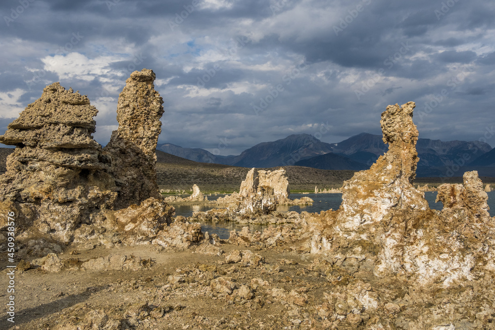Late morning on Mono Lake during cloudy weather
