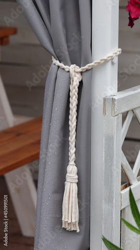 sznurek ozdobny pleciony ręcznie, decorative cord braided by hand photo
