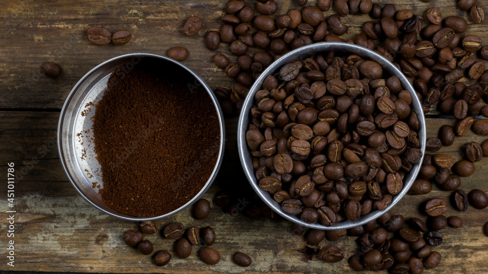 Images of coffee with elements such as coffee beans, coffee sets, and various backgrounds. Images of coffee with elements such as coffee beans, coffee sets, and various backgrounds.